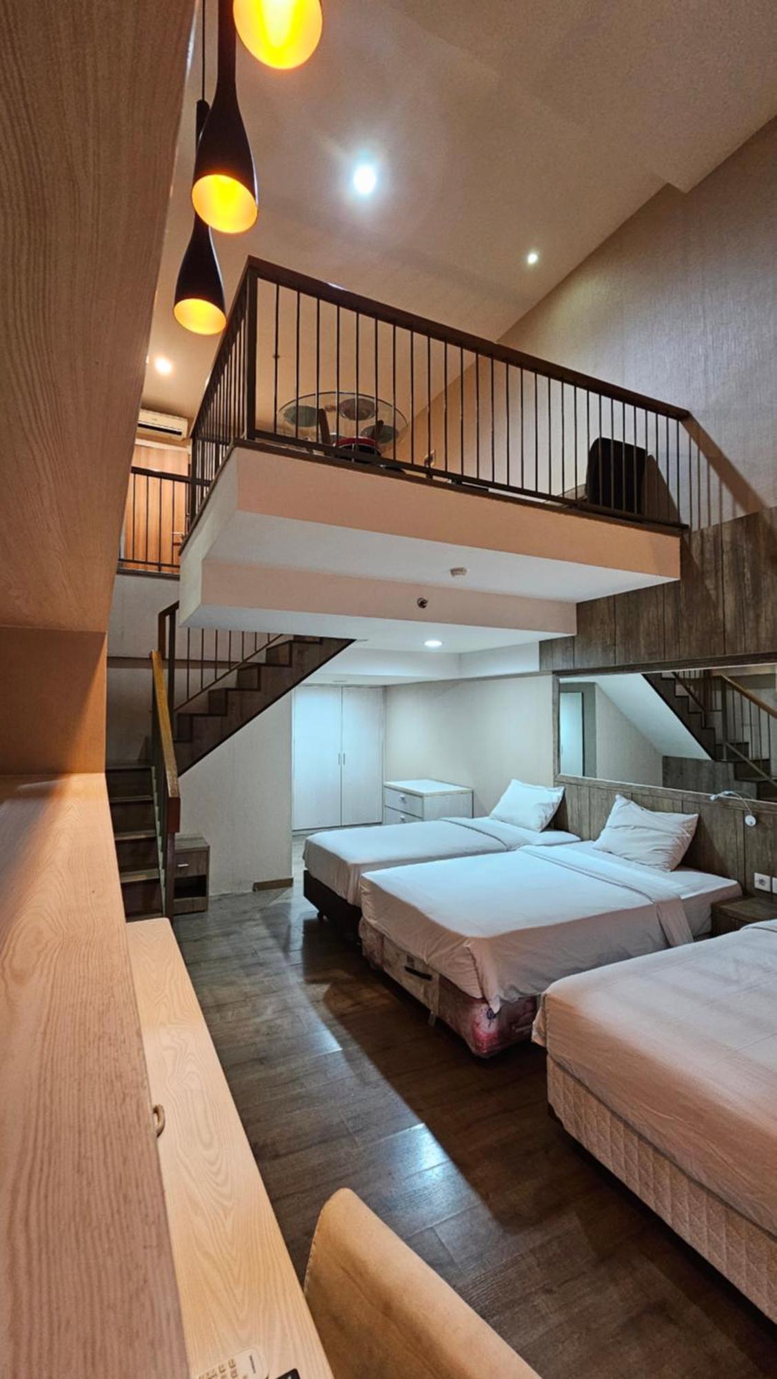 Student Park Hotel Maguwo Extérieur photo